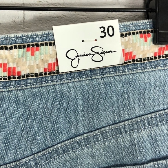 Jessica Simpson Women’s Railroad Shorts - Picture 6 of 8